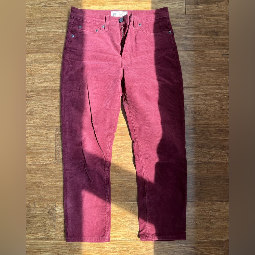 Gap Vintage Slim High Rise Cords Petite size 4